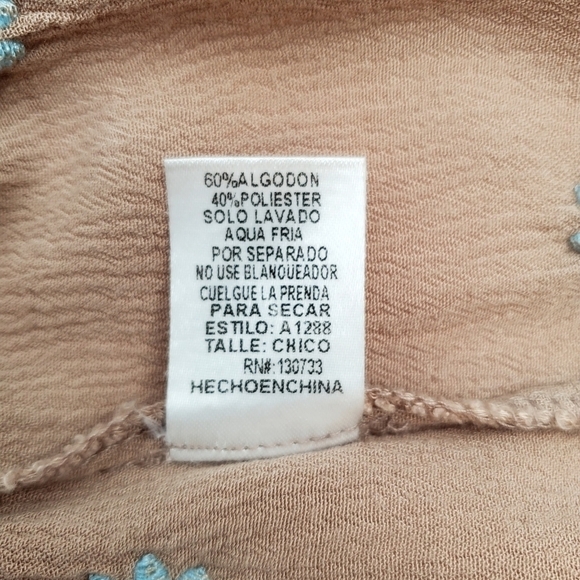 Umgee Floral Embroidered Boho Tunic Top - Picture 8 of 9